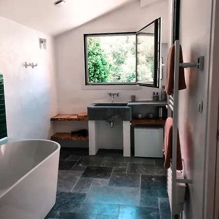 L'adret Du Bois Sames