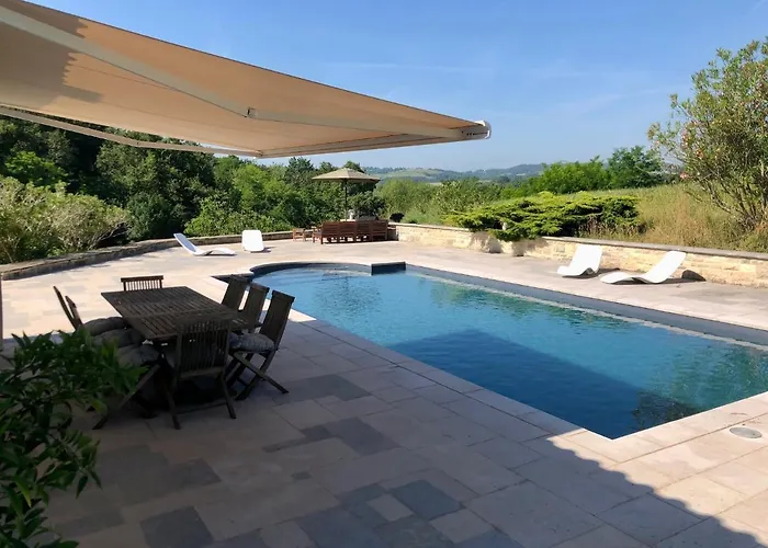 게스트하우스 L'adret Du Bois 3*