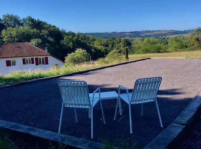 Pensión L'adret Du Bois 4*